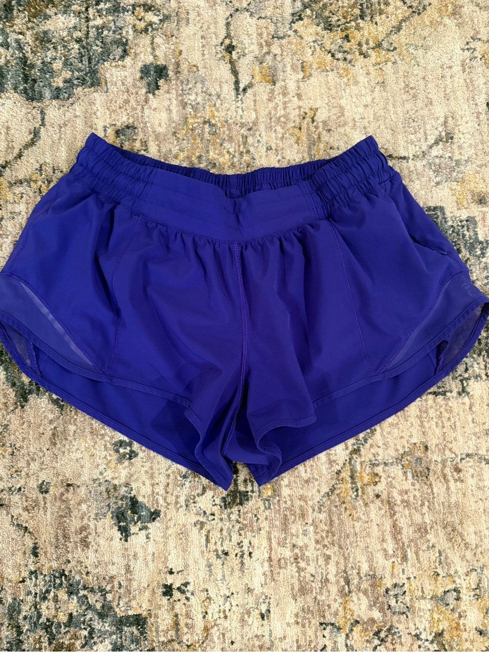 Lululemon Hotty Hot LR Short 2.5" Lined Swift Size 8 Wild Indigo WLIN 32875